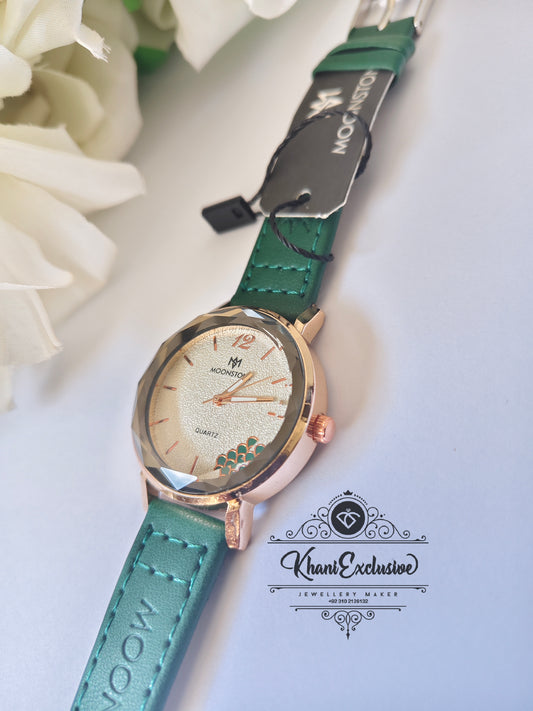 FEMALE GREEN STRAP WATCH