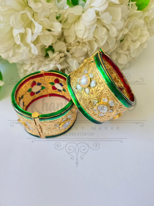 KUNDAN GREEN BORDER MENA BANGLE