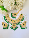 KUNDAN WHITE & GREEN NACKLES