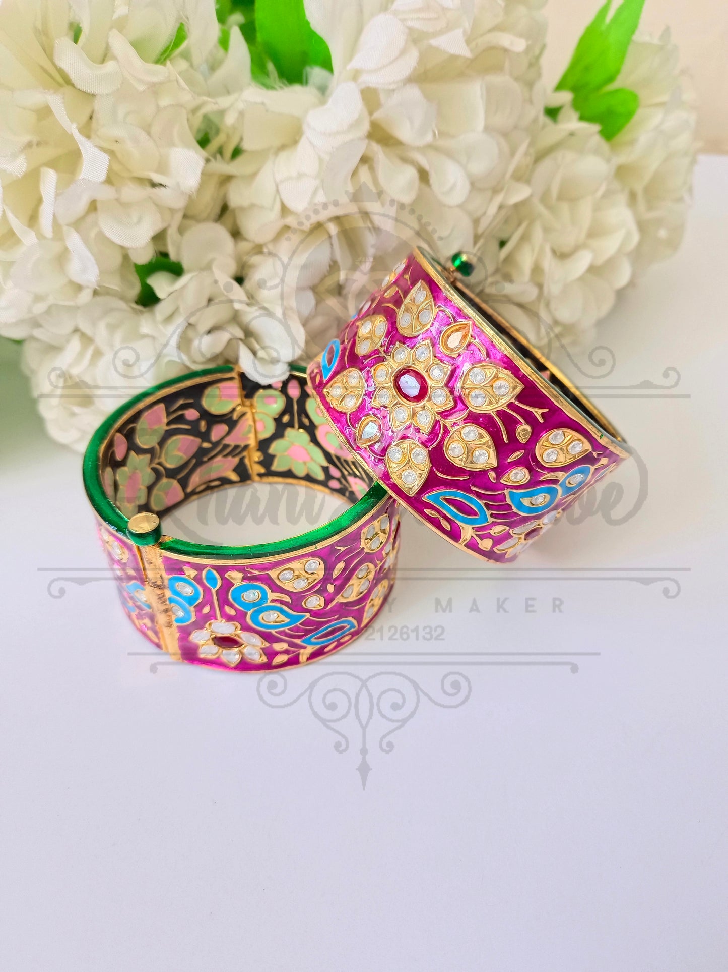 KUNDAN MULTI COLOR MENA BANGLE