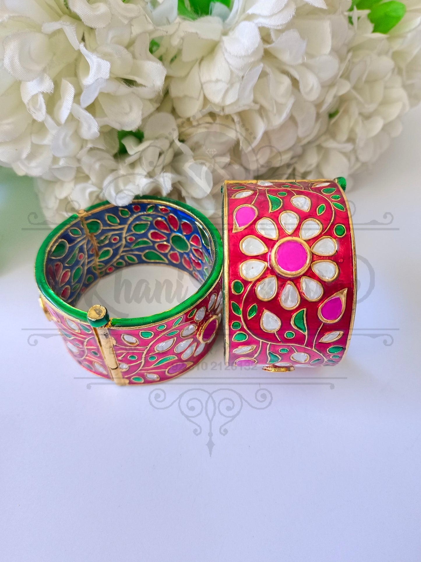 KUNDAN MULTI COLOR MENA BANGLE