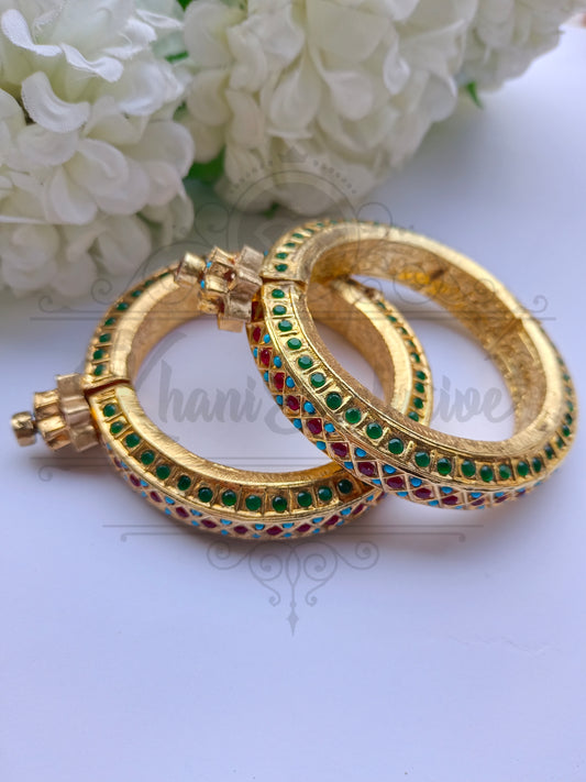 KUNDAN MULTI STONE BANGLE